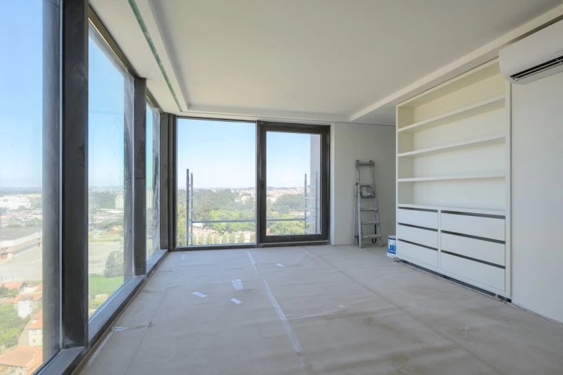 T4 Penthouse