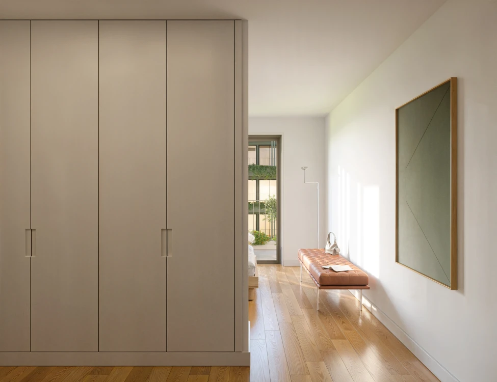 NOLA | T3 | Closet